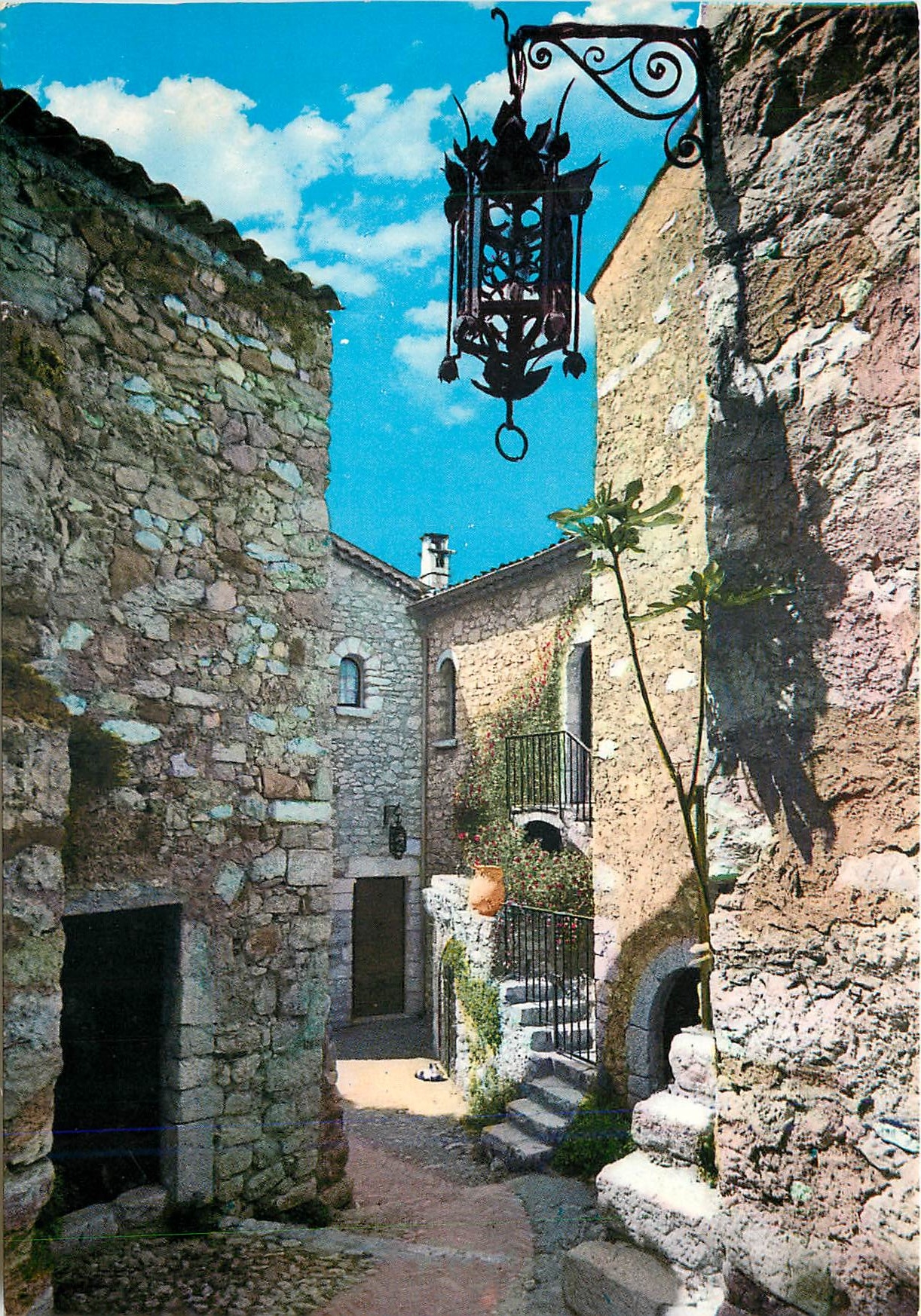 CPM Cote d'Azur Eze Village Le Palais du Prince de Suede 