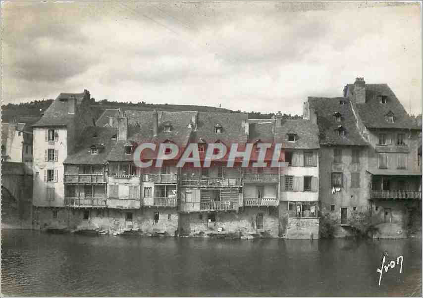 CPM Espalion Aveyron Anciennes tanneries en bordure du Lot 