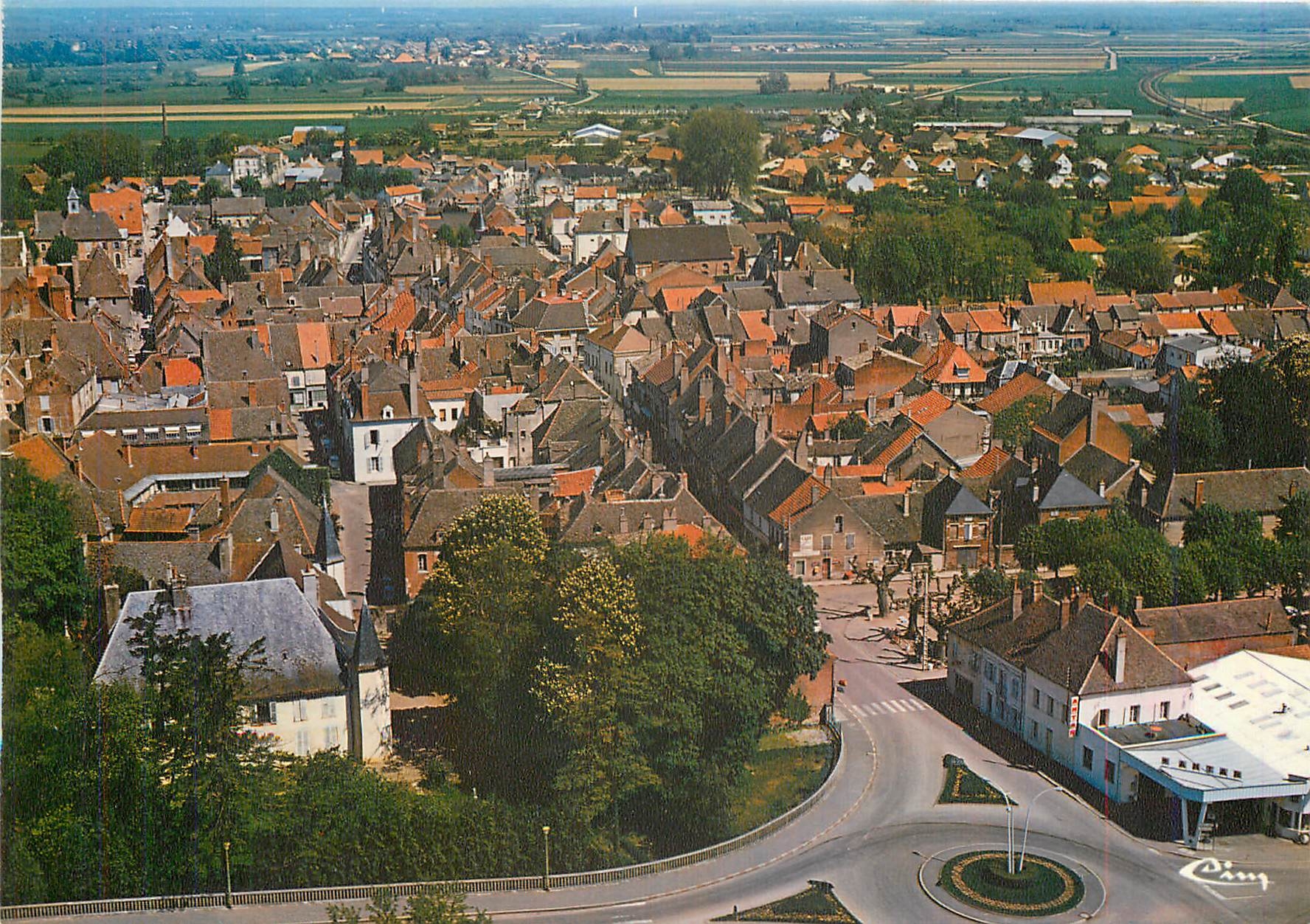 CPM Seurre C d'Or Vue generale aerienne Au loin Chamblanc 