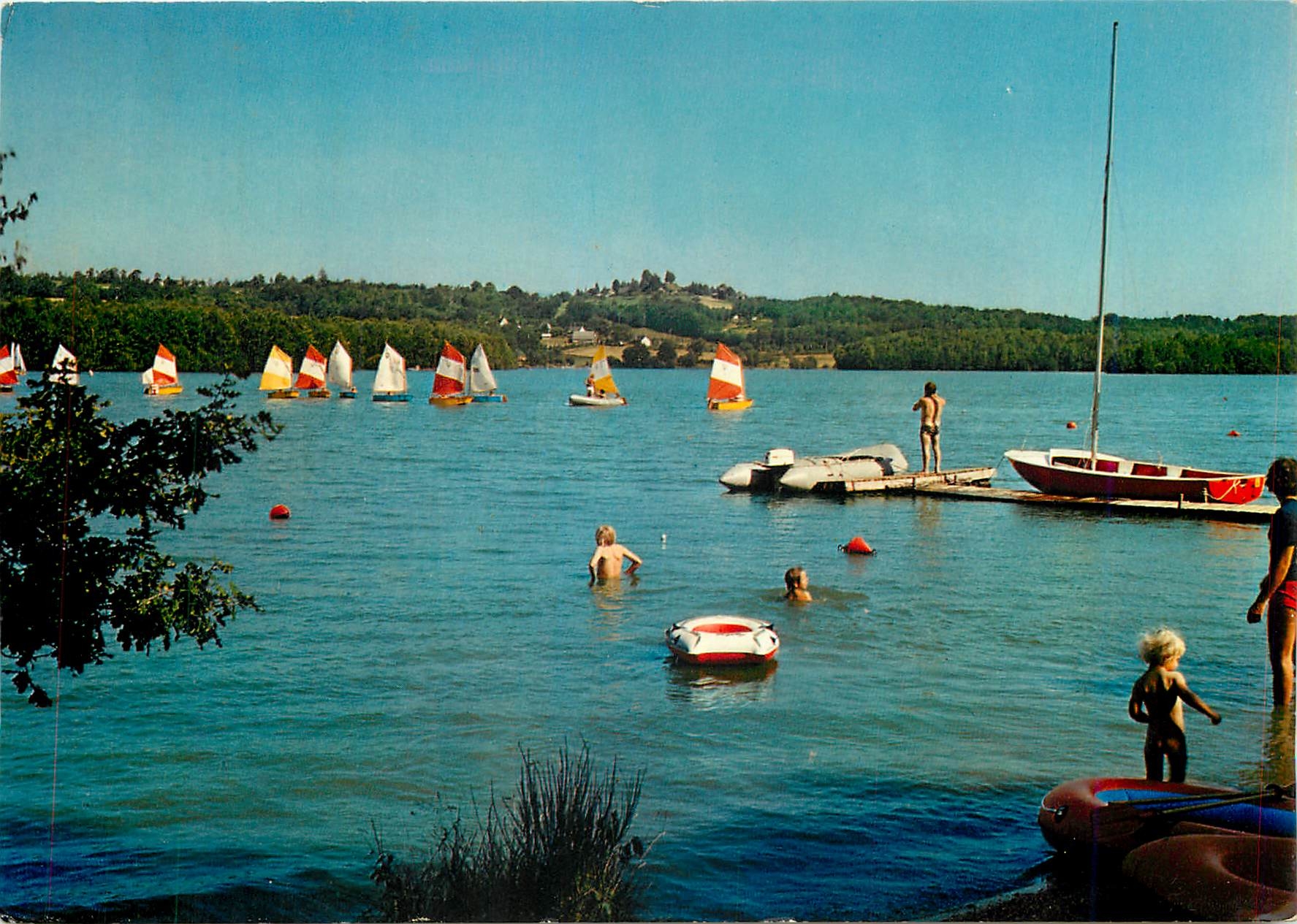 CPM Neuvic d'Ussel Correze Le camping le club de voile 
