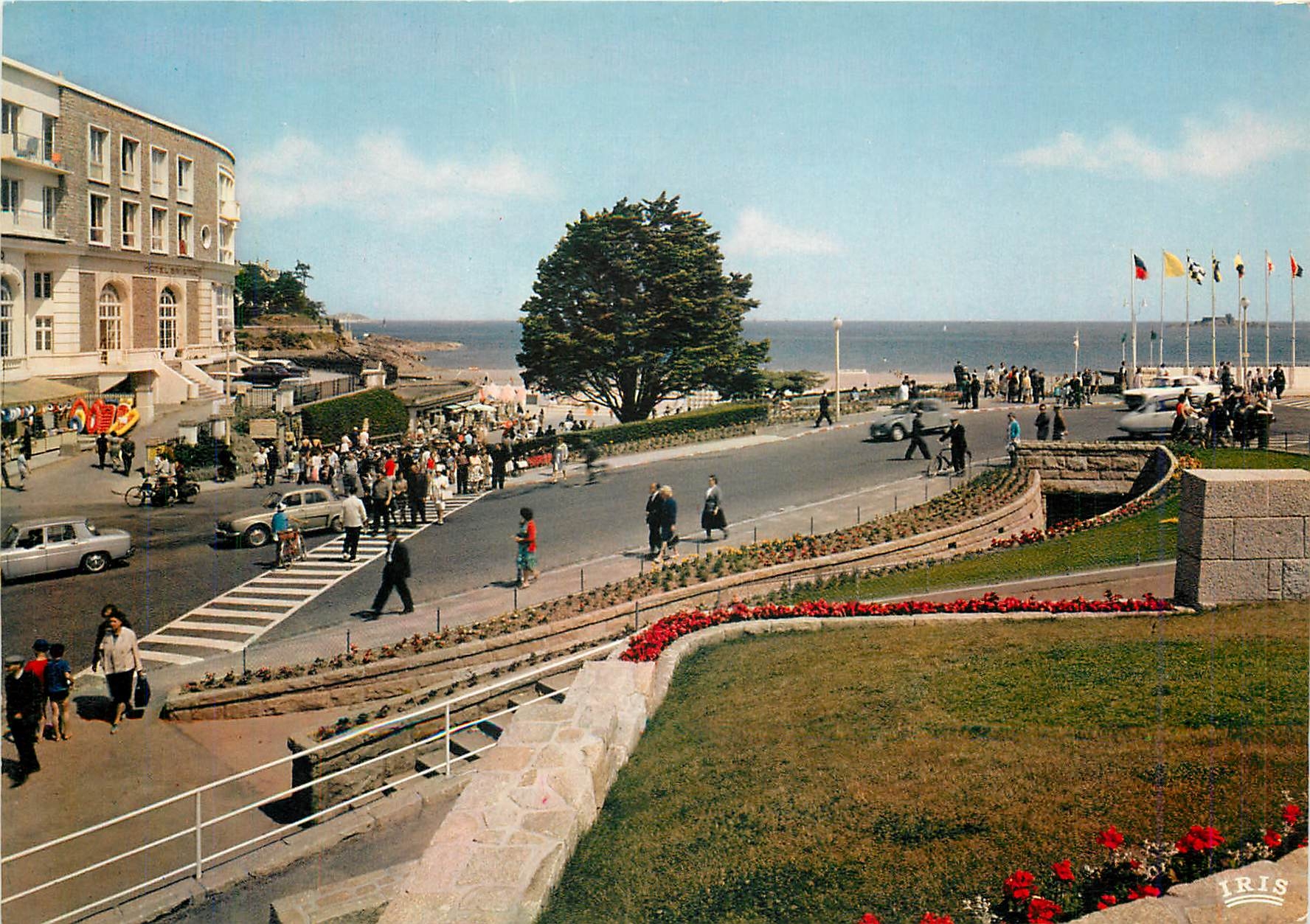 Dinard - Côte d'Émeraude — La Descente de la Plage de l'Écluse — éditeur IRIS