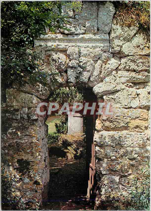 Entrée du Tombeau de Marie JOLY — Environs de FALAISE (Calvados) — Éditeurs ARTAUD FRÈRES