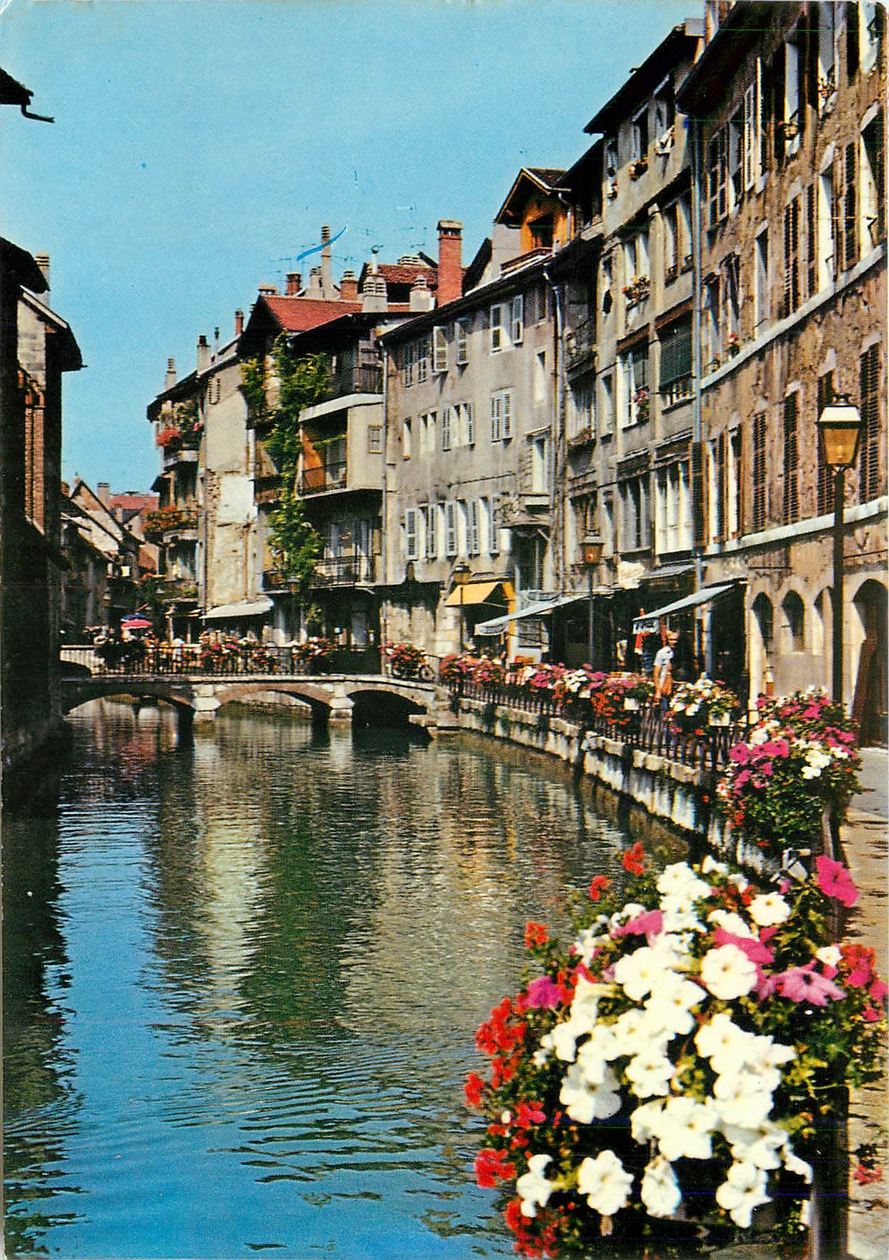 Annecy (Haute-Savoie) — Les Quais fleuris — Éditions J. Cellard
