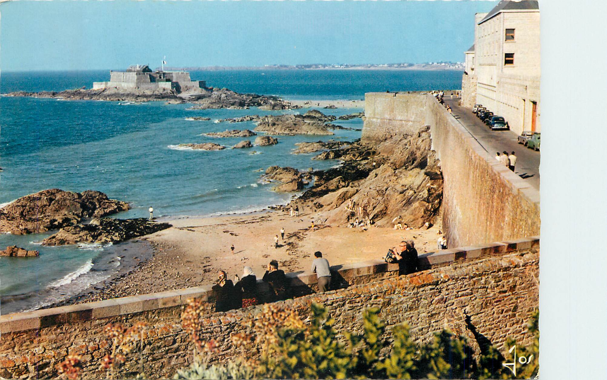 Saint-Malo — Les remparts et le Fort National — Éditions d'Art Mexichrome n°105