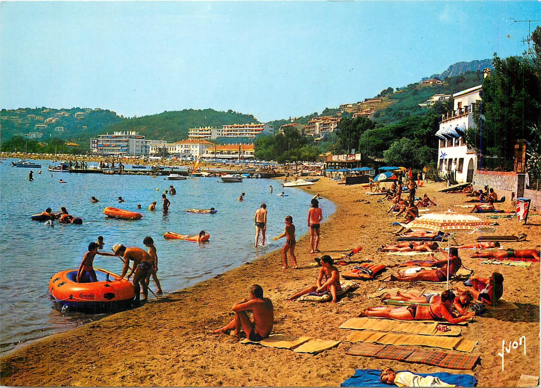 CPM La Cote d'Azur Agay Var La Plage 