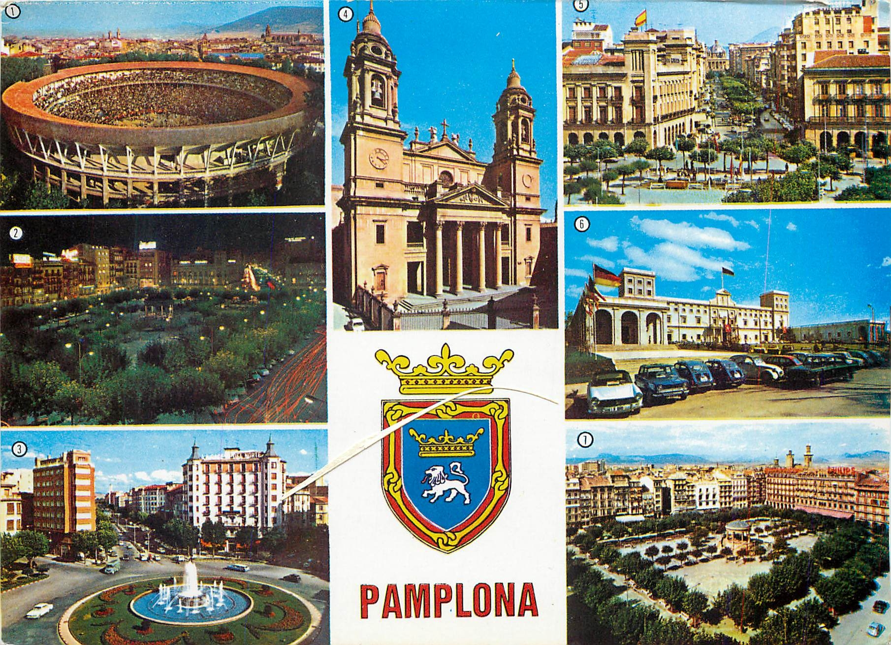 CPM Pamplona Plaza de toros y vista parcial Plaza del Castillo nocturna 