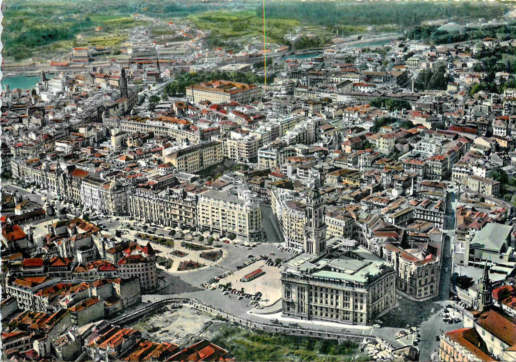 CPM Porto Vue aerienne du centre de la Ville 