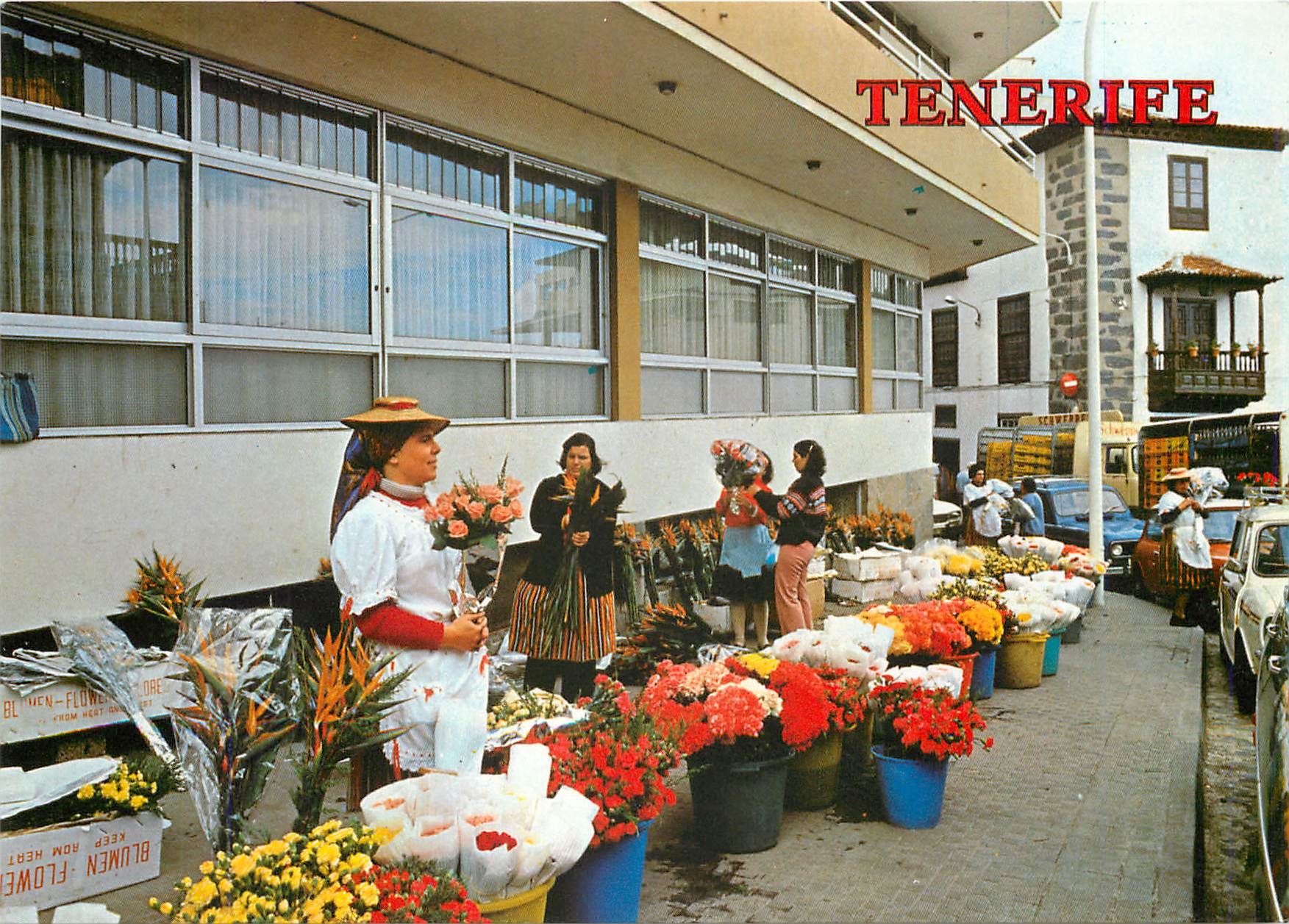 CPM Puerto de la Cruz Tenerife Marche aux fleurs 