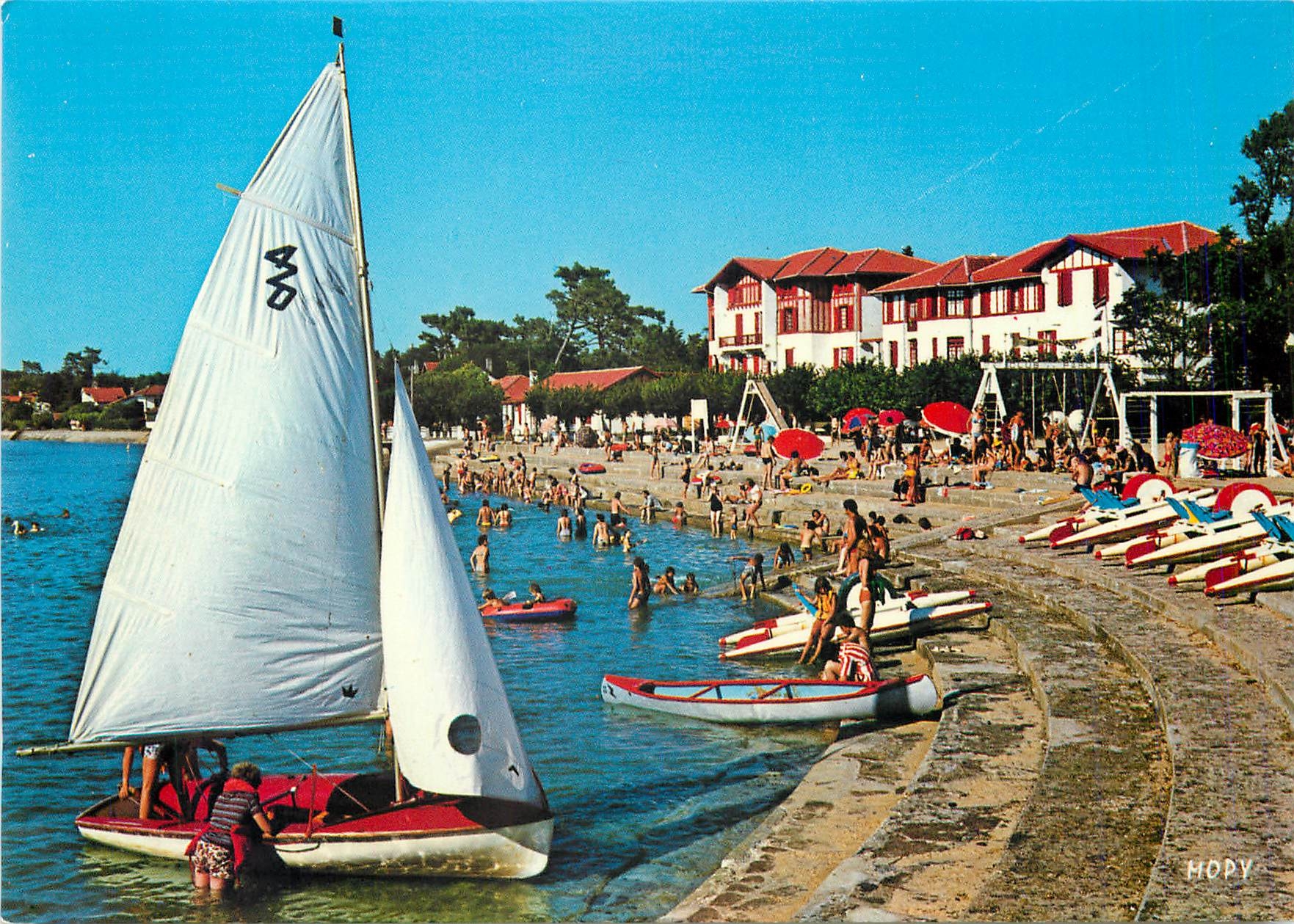 CPM Hossegor Le Lac Marin La Plage La Maison Familiale de Vacances PTT Bateaux