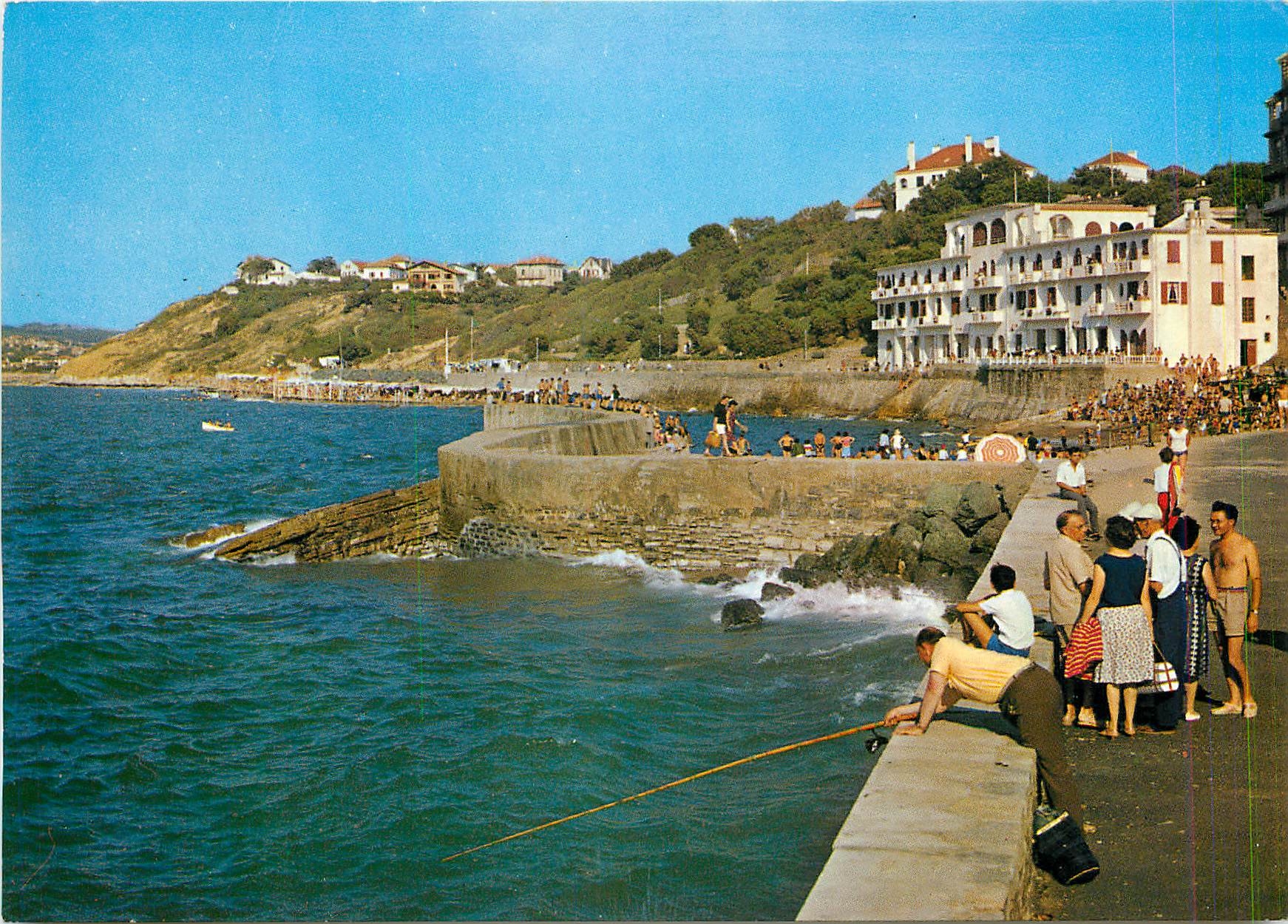 CPM La Cote Basque Guethary La plage et le Casino Peche