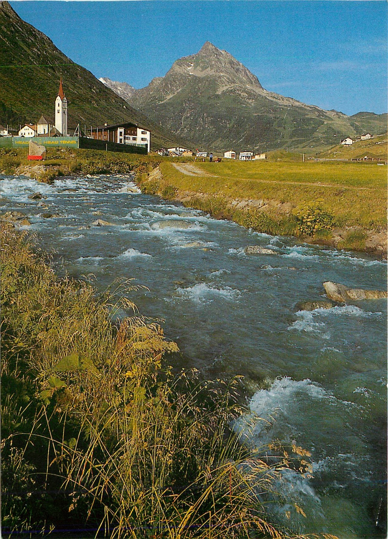 CPM Galturim Paznaun 1584 m gegen die Ballunspitze 2671 m tirol Osterreich