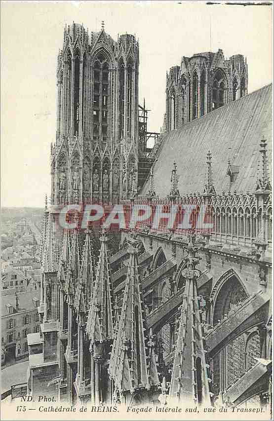 Cathédrale de REIMS — Façade latérale sud, vue du Transept — ND. Phot. n° 175