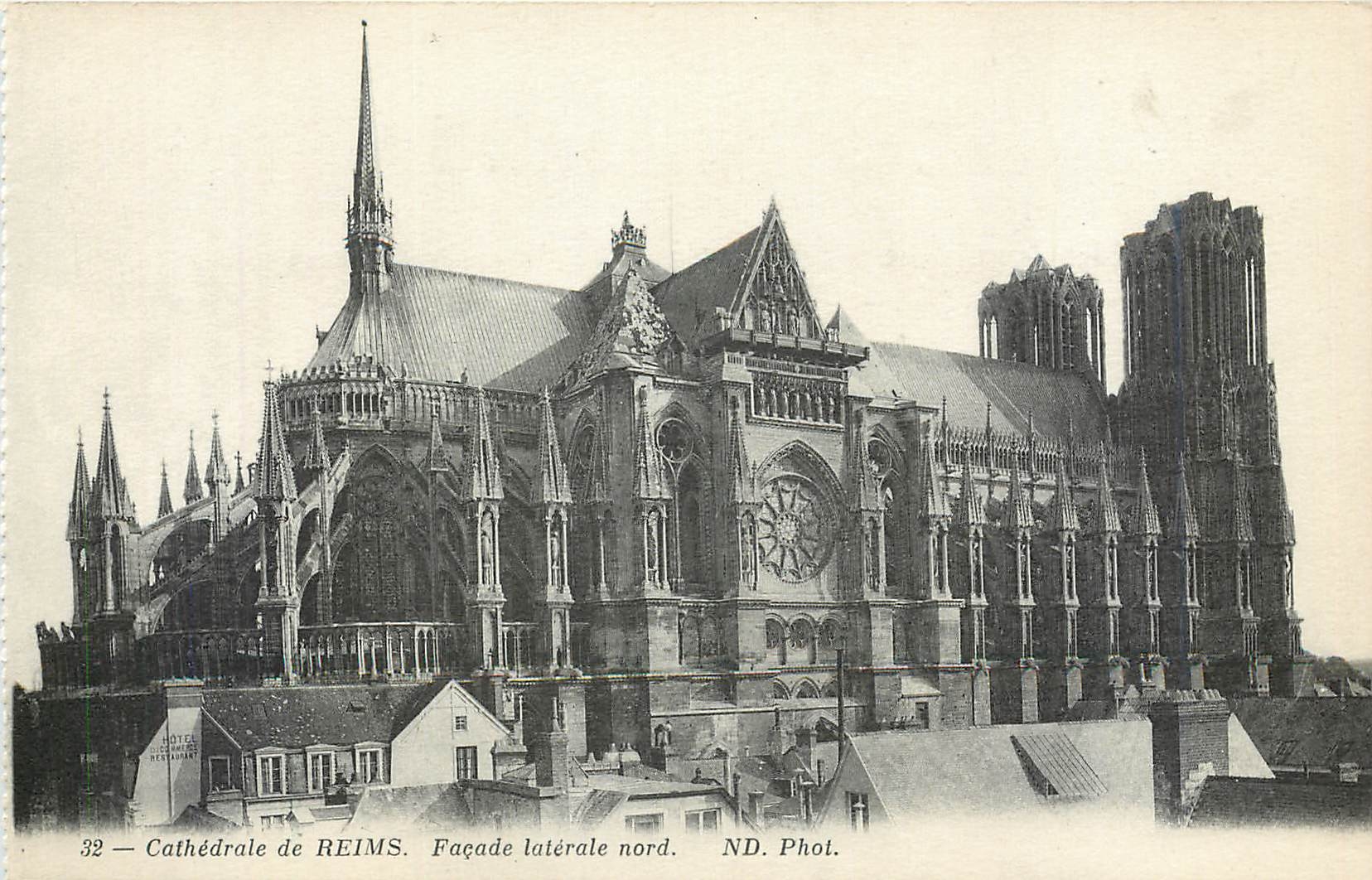 CPA Cathedrale de Reims Facade laterale nord