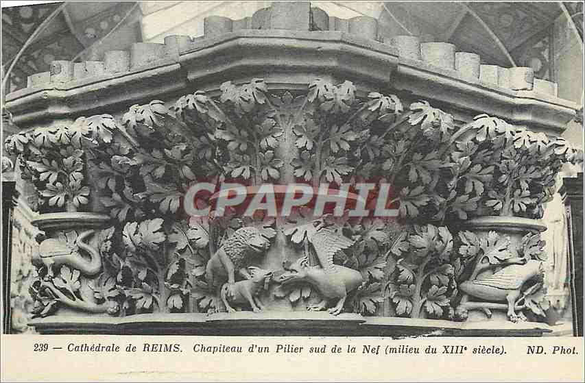 CPA Cathedrale de Reims Chapiteau d'un pilier sud de la Nef (milieu du XIIIe s)