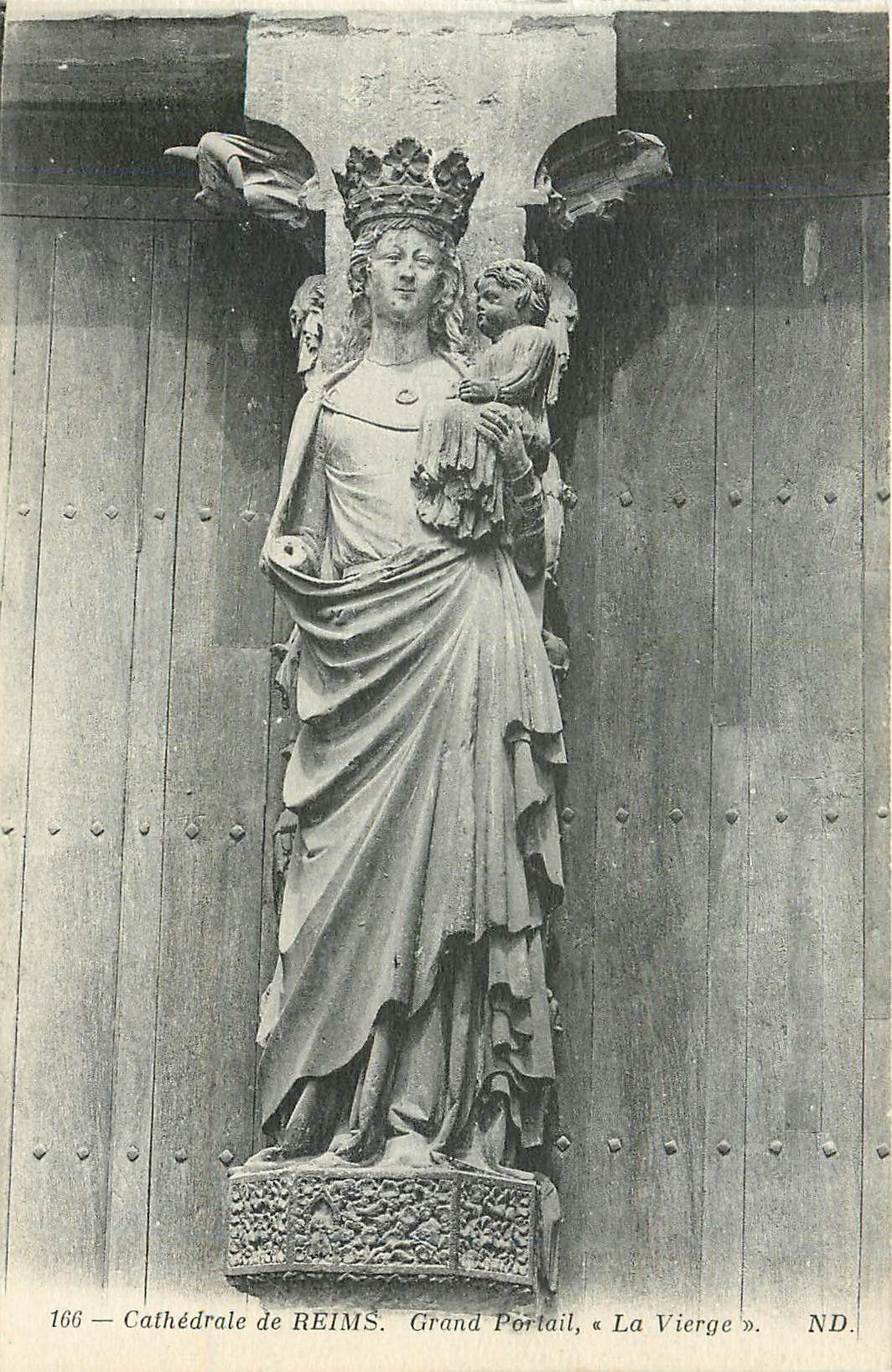 CPA Cathedrale de Reims Grand Portail la vierge