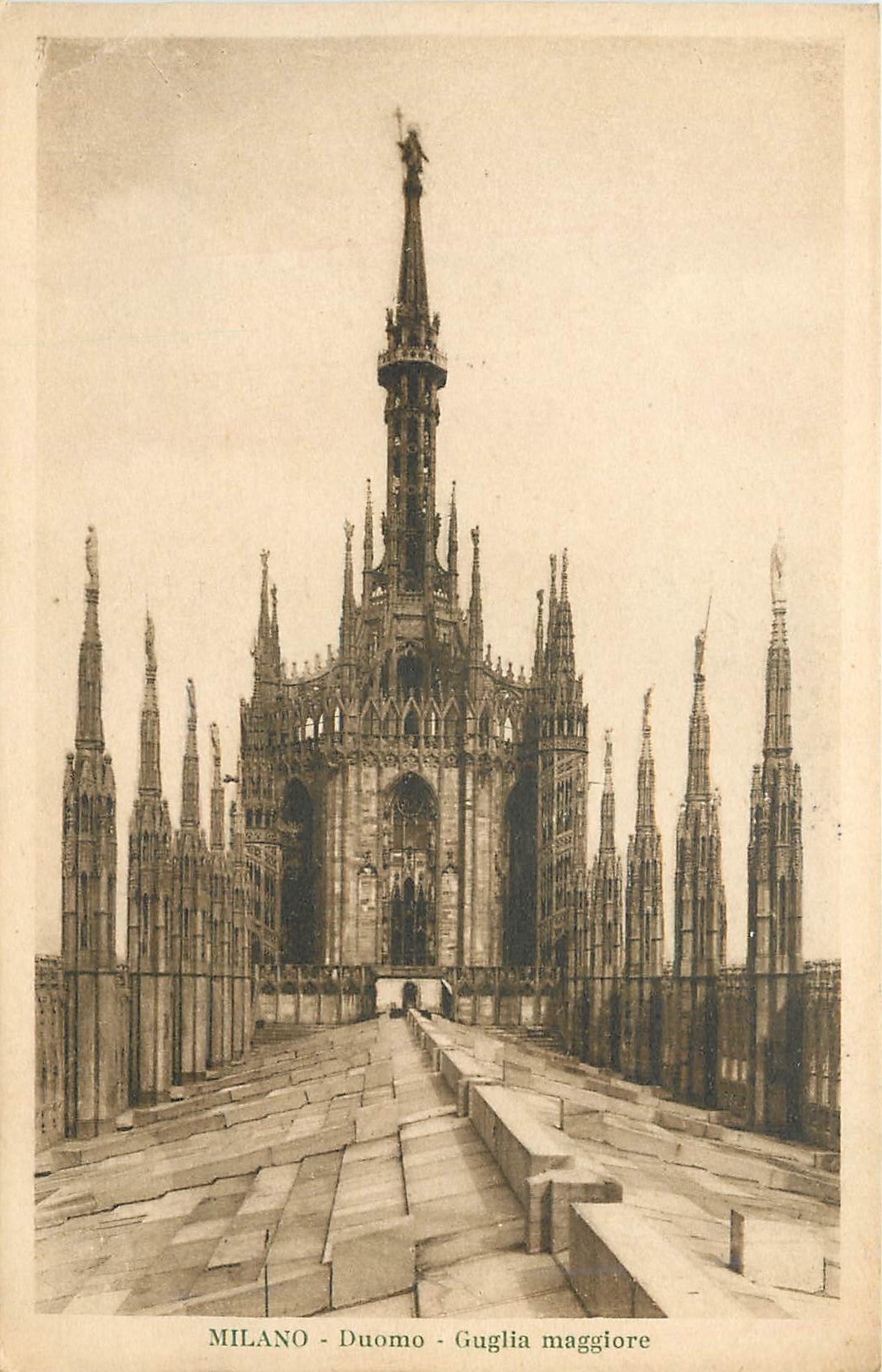CPA Milano Duomo Guglia Maggiore