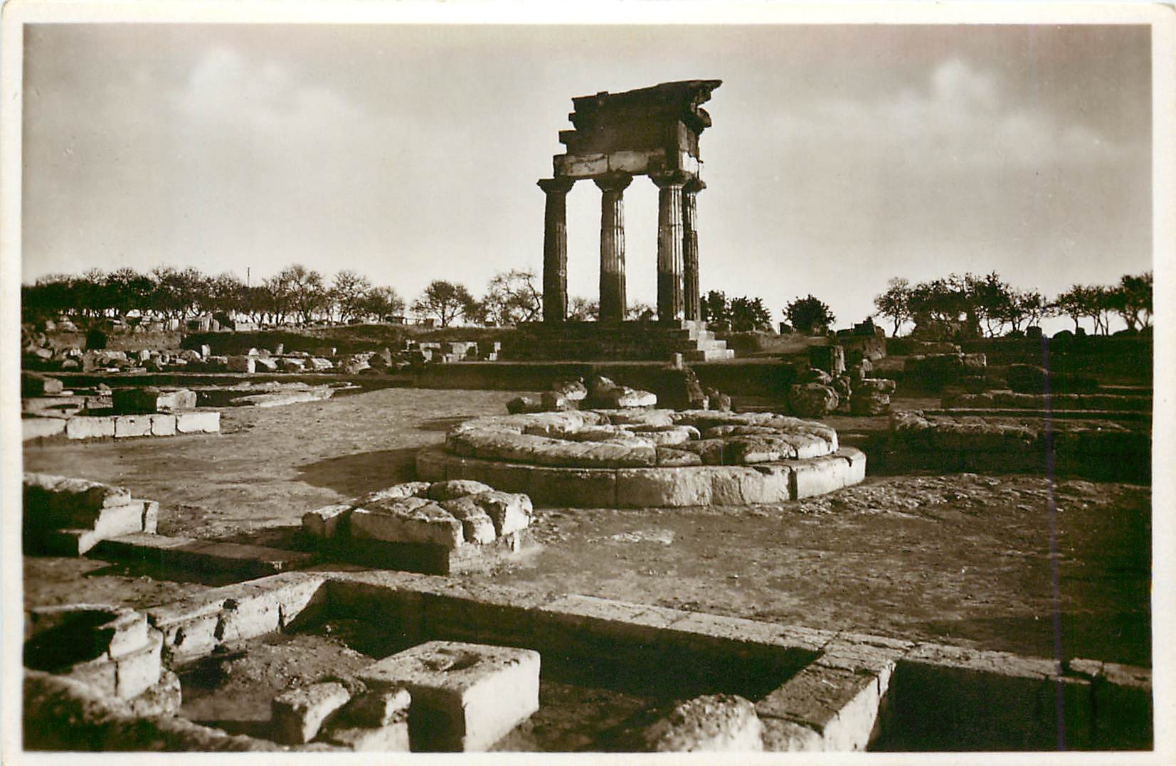 CPA Agrigento Tempple of Castoe and Pollux and the Holy Precinet