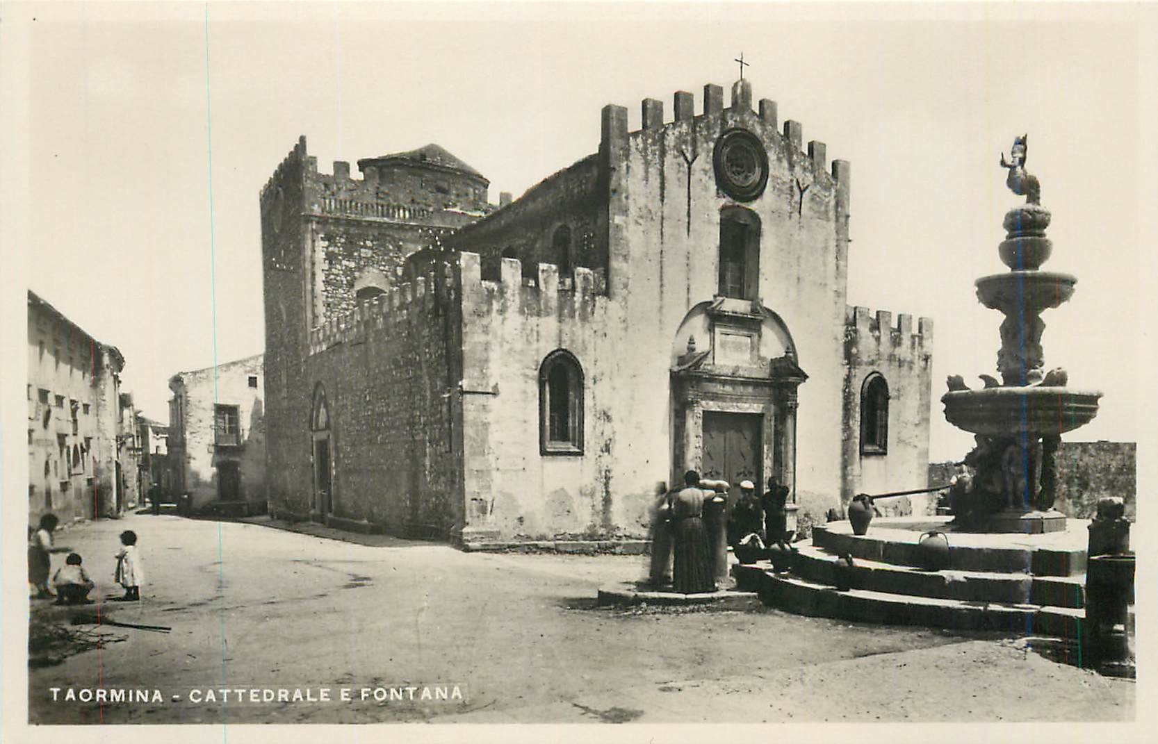 CPA Taormina  Cathedrale e Fontana