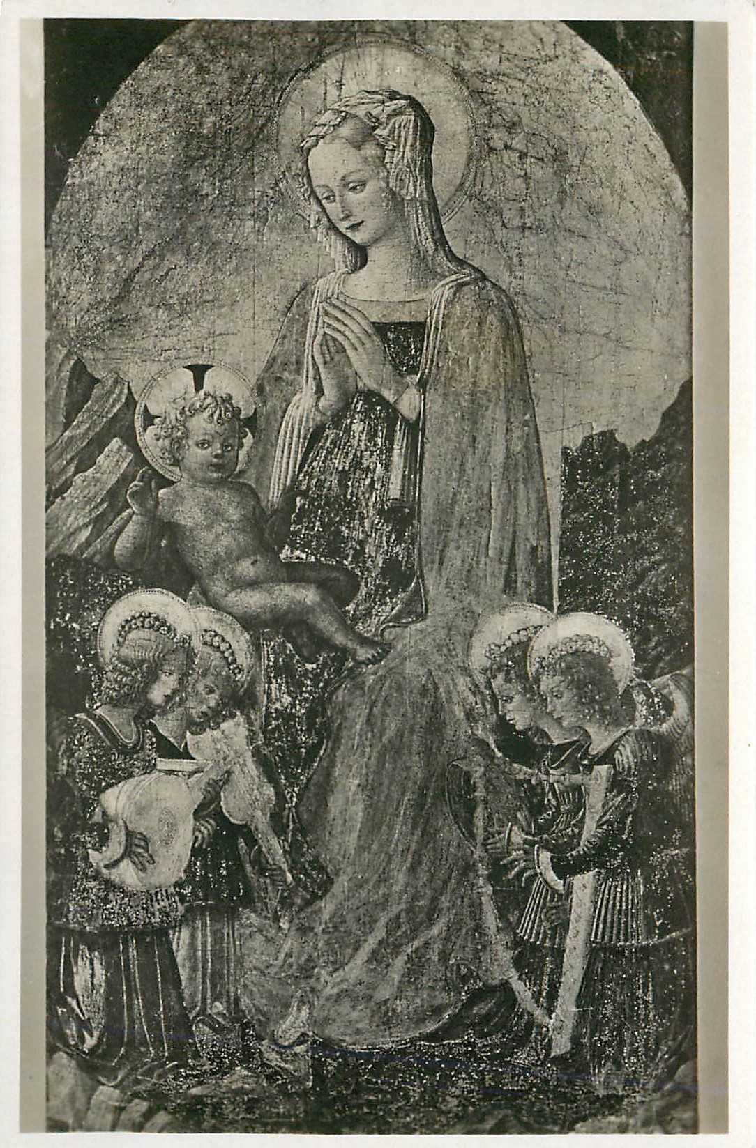 CPA Perugia R Pinacoteca Vannucci La Madonna col Figlio e Angiiolo Musicanti (Benedetto Bonflgli)