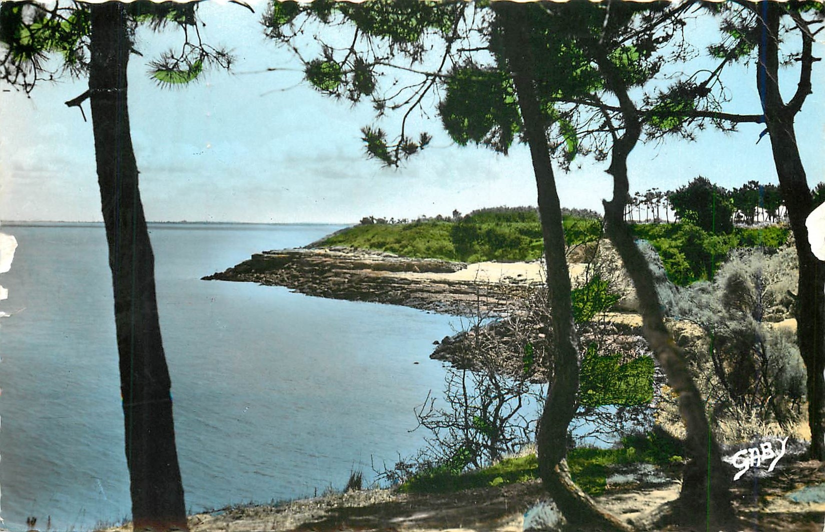 CPM Ile D'Aix (Ch Mme) Baie du Sable Jaune et Babyplage