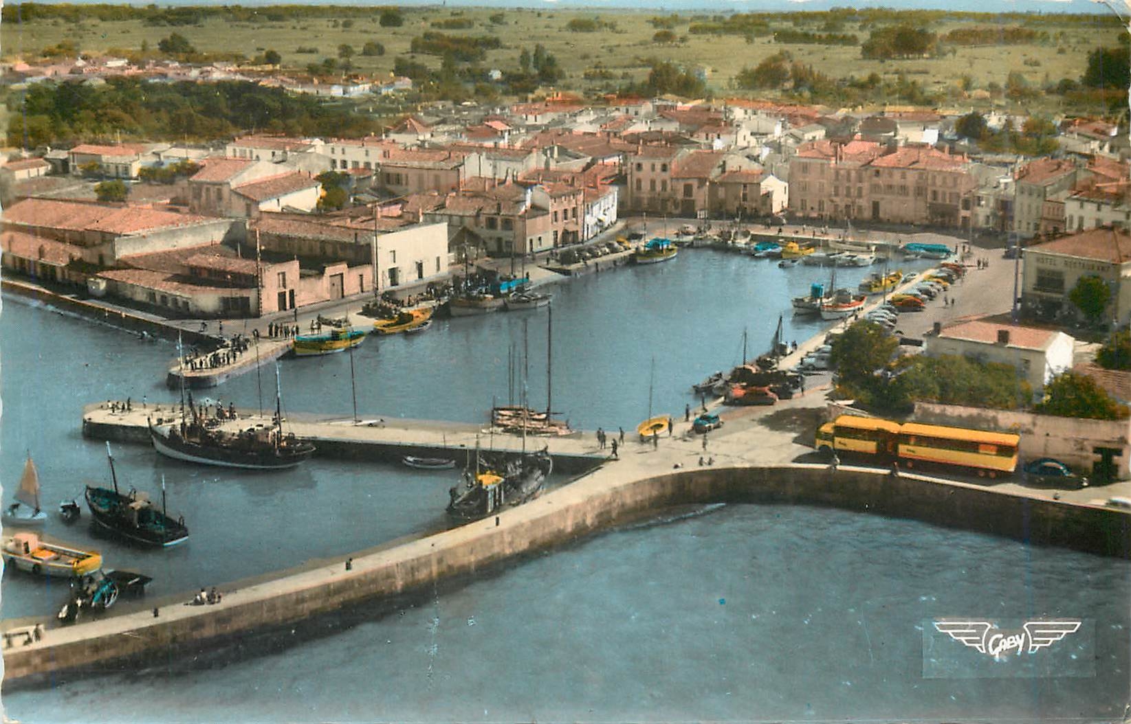 Flotte-en-Ré — Vue générale du Port — Éditeur Gaby, Nantes