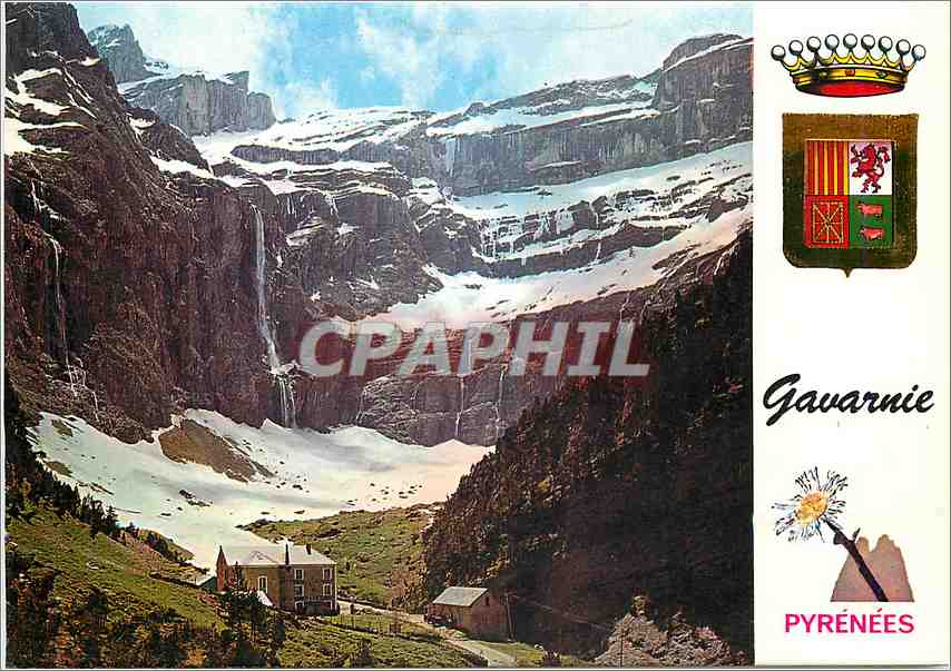 CPM  Les Pyrenees Gavarnie (Hautes Pyrenees) Le Cirque la Grande Cascade et l'Hotel du Cirque