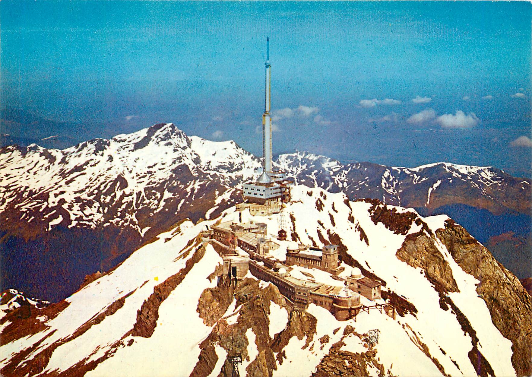 Pic du Midi de Bigorre — Vue aérienne — Edit. A. Doucet, Laurides
