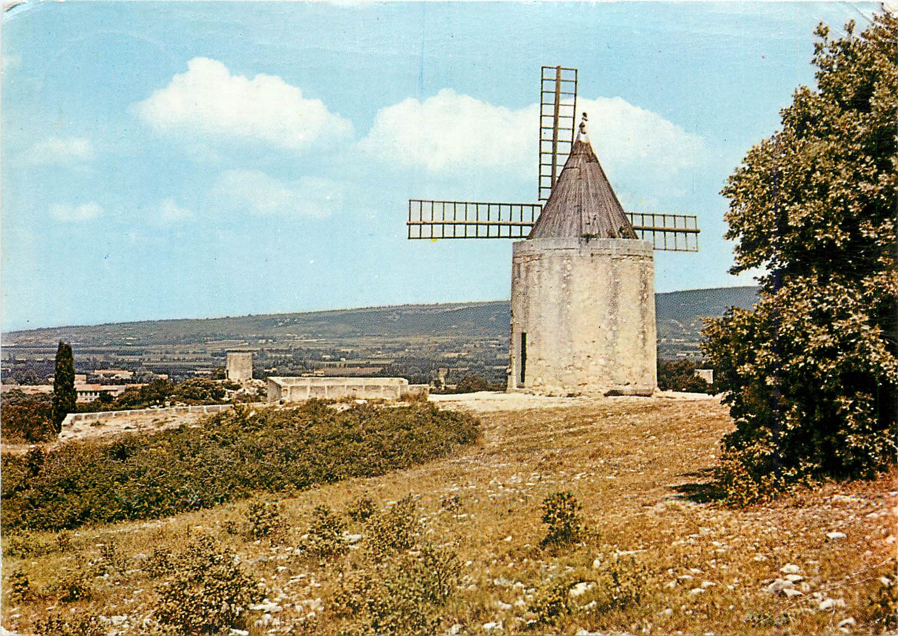 CPM Provence le Moulin de Daudet