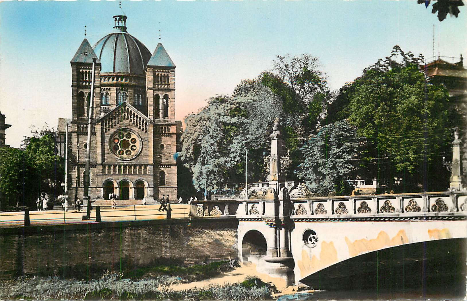 CPM Strasbourg (Bas Rhin) Eglise Saint Pierre le Jeune