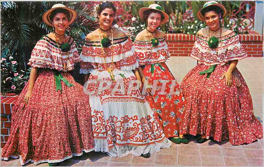 CPM Bellas senoritas Ataviadas en Polleras y Montunas Coloridos trajes nacionales de Panama Folklore