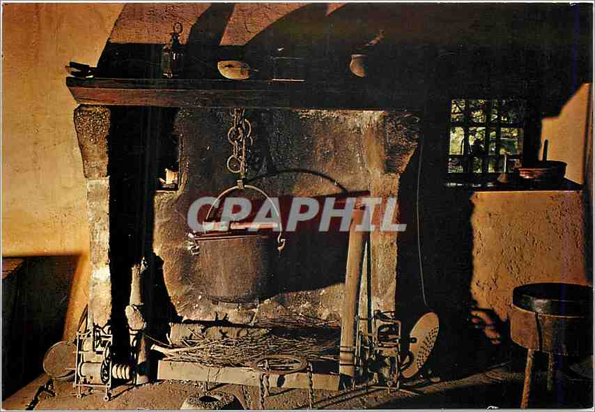 Kamin — Museum für Papiergeschichte — Ambert (Puy-de-Dôme)