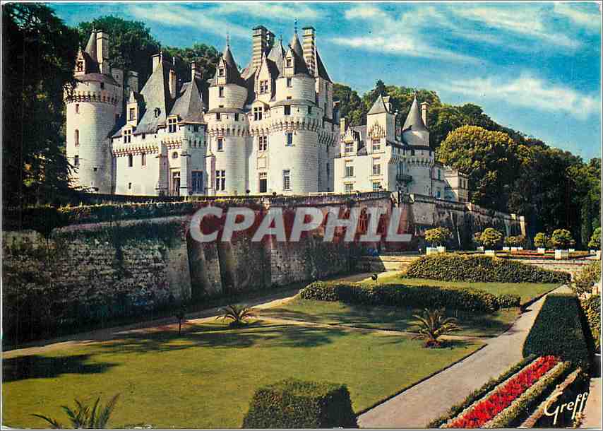 CPM Les Chateaux de la Loire Usse (Indre et Loire) Le chateau Facades est et nord