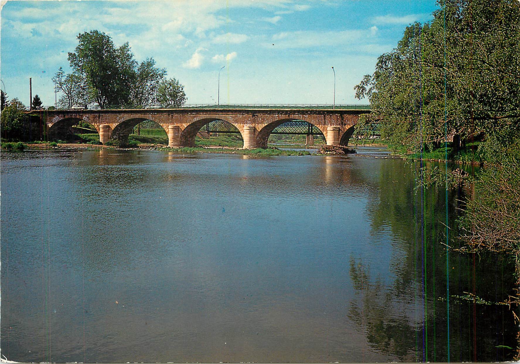 Saint-Amand-Montrond — Le Pont du Cher — Éditions du LYS