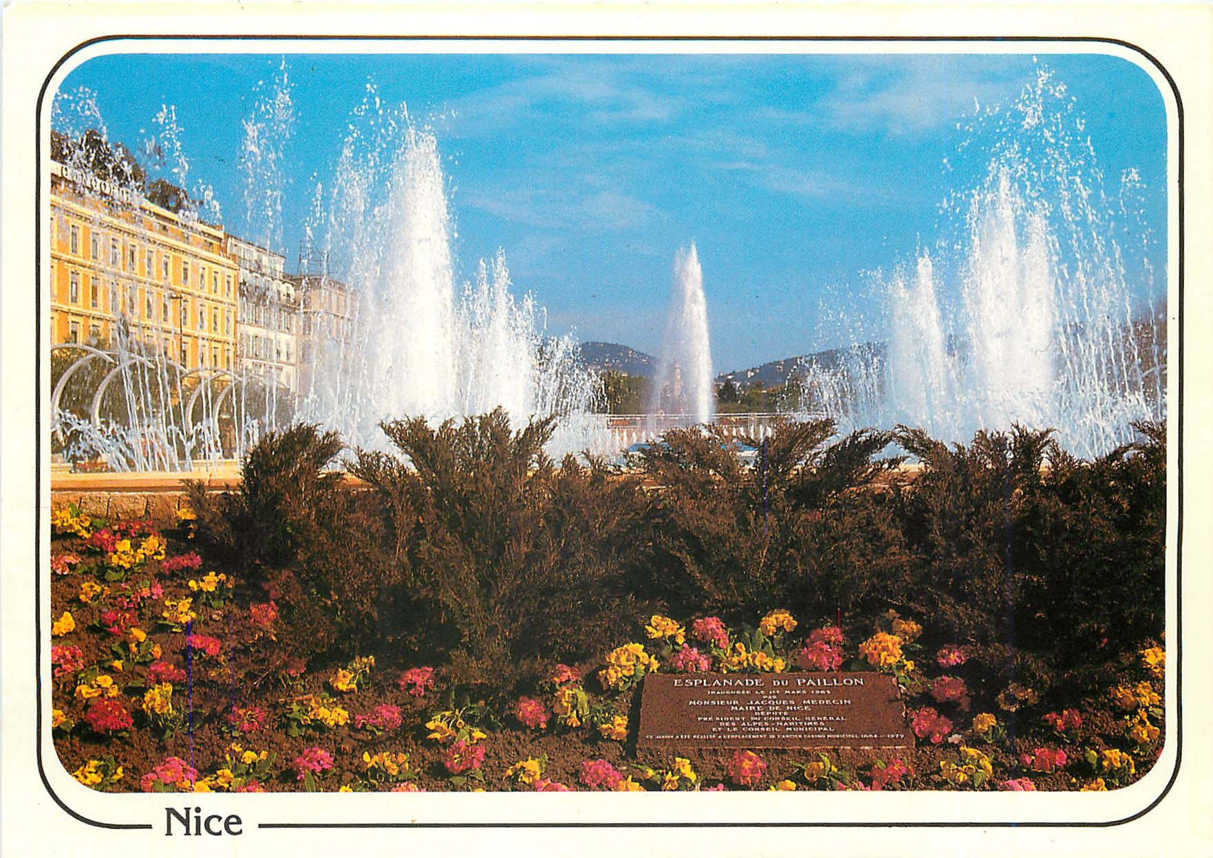 CPM Reflets de Cote d'Azur Nice L'Esplanade du Paillon Jardin et Fontaine 