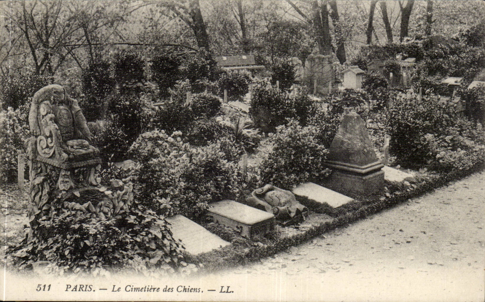 Paris — Le Cimetière des Chiens — LL. N° 511