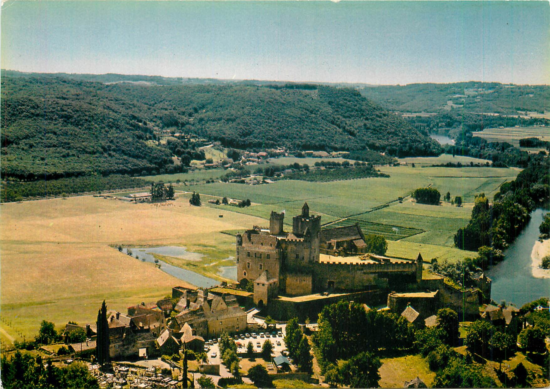 Château féodal de Beynac — Dordogne, XIIe-XIIIe siècles — Éditions de Larrieu, n° 241260