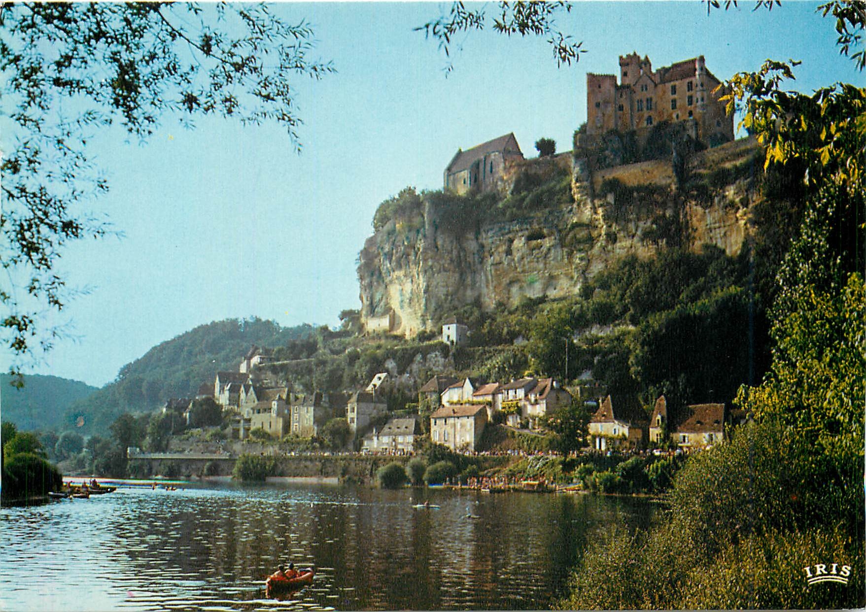 Château de Beynac — Vallee de la Dordogne — IRIS
