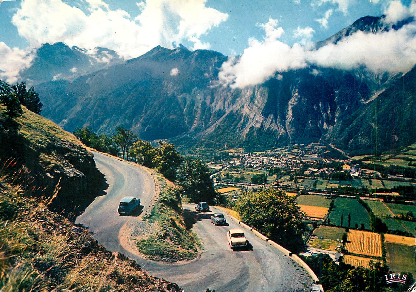 CPM Bourg d'Oisans et la route de l'Alpe d'Huez
