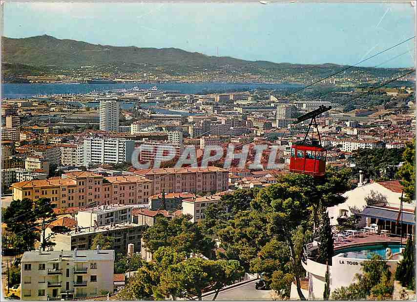 CPM Lumiere et Beaute de la Cote d'Azur Toulon Vue generale la Piscine de la Tour Blanche