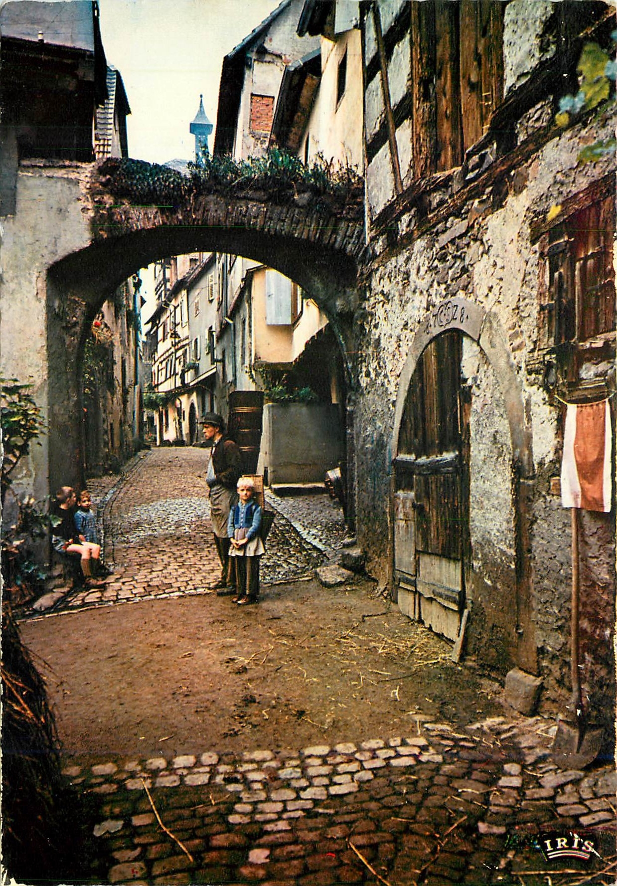 CPM L'Alsace Pittoresque Riquewhr (Haut Rhin) Rue des Juifs