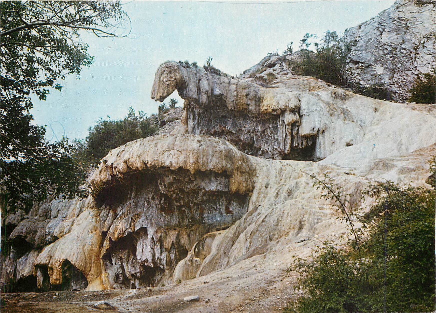 Fontaine pétrifiante — Paysages des Hautes Alpes — Éditions CELLARD