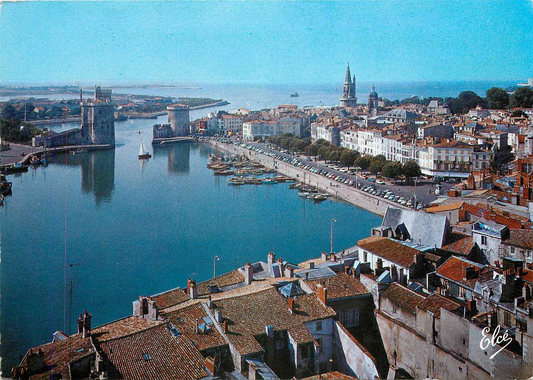 CPM La Rochelle (Chte Mme) Le Port Vue generale