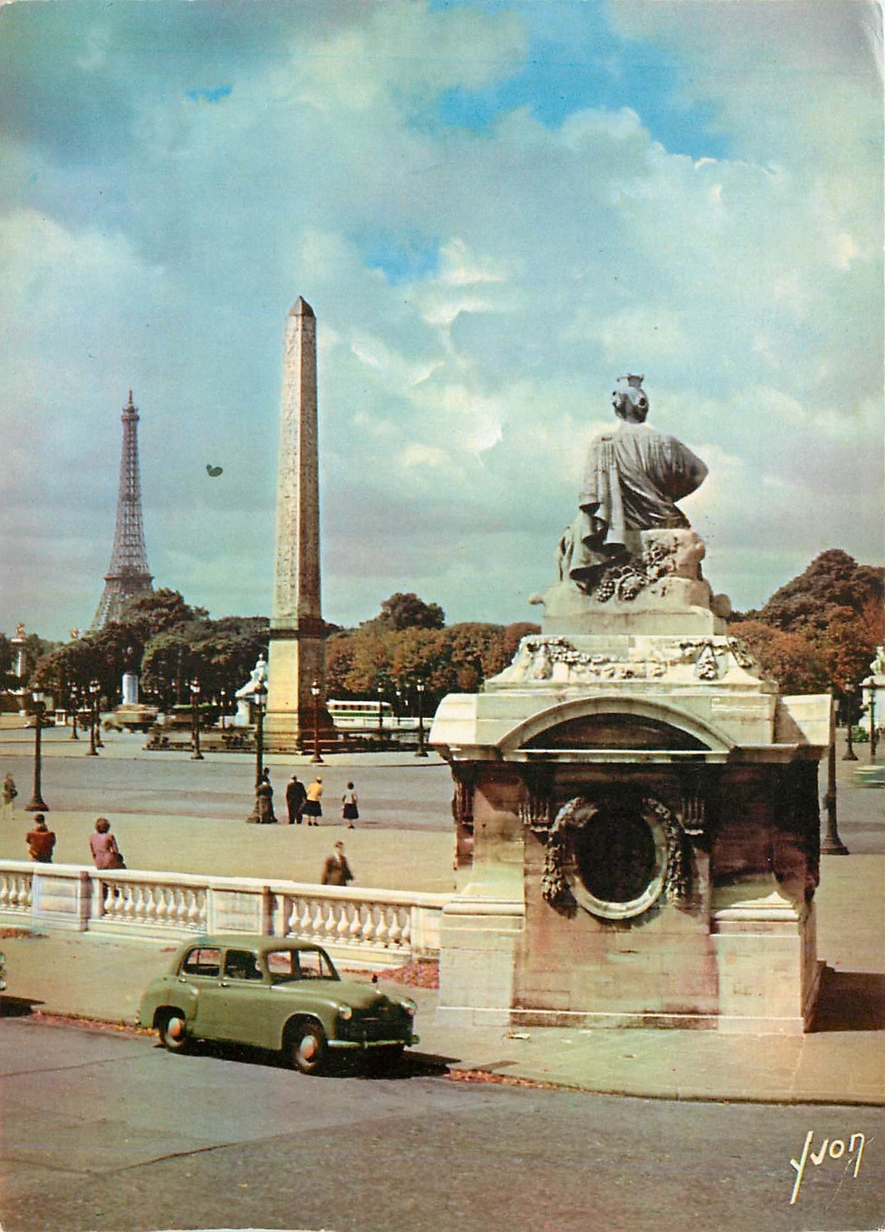 CPM Couleurs et Lumiere de France Paris Place de la Concorde Tour Eiffel