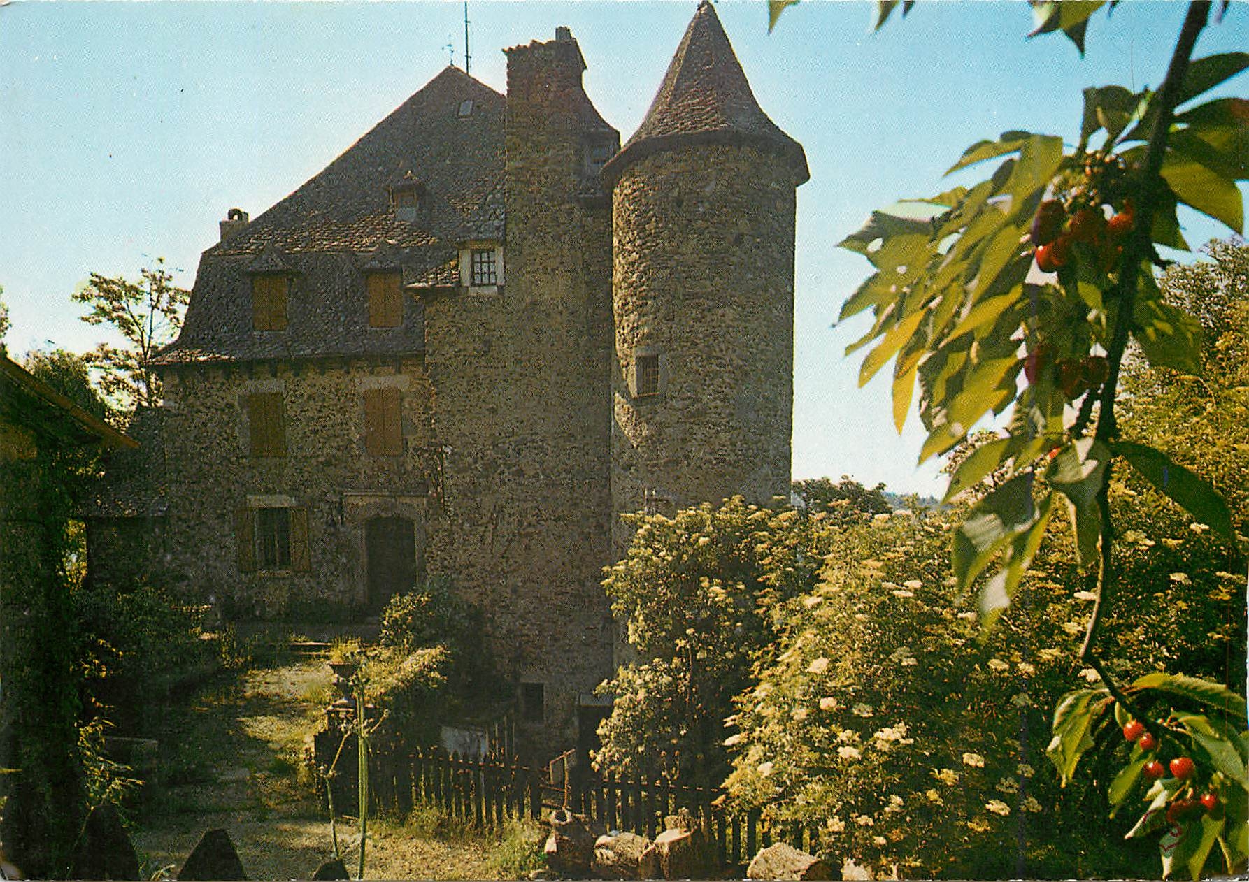 CPM Aux Environs de Decazeville Chateau de Gironde Aveyron 