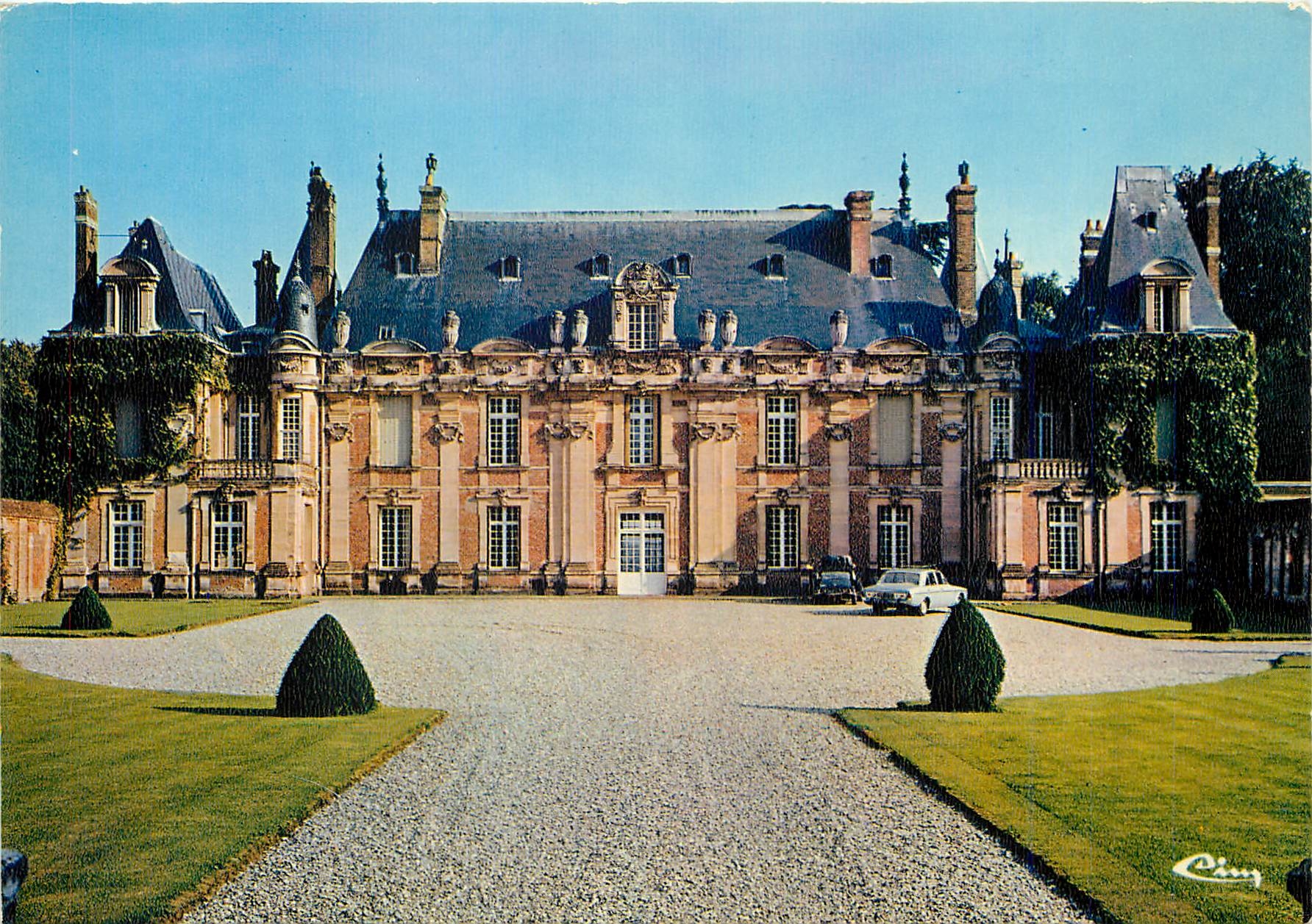 CPM Environs de Dieppe Seine Mar Chateau de Miromesnil ou naquit Guy de Maupassant 
