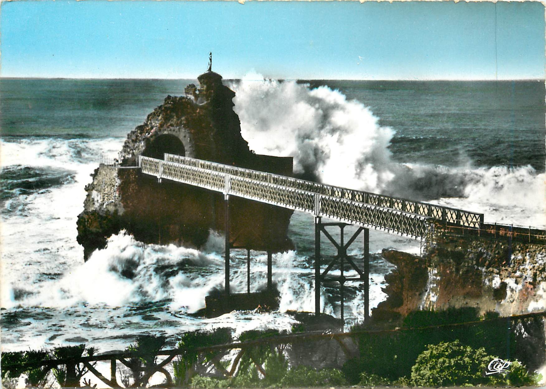 Biarritz — Tempête au Rocher de la Vierge — CIR des Arts Photomécaniques, Paris