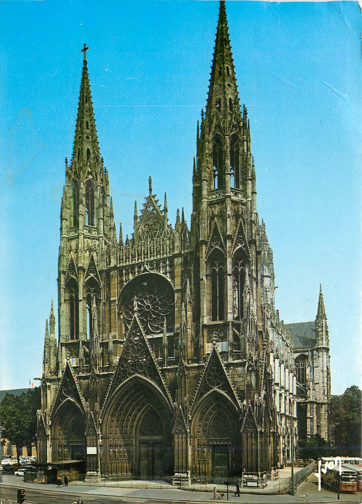 CPM Rouen Seine Maritime L'Eglise Saint Ouen 