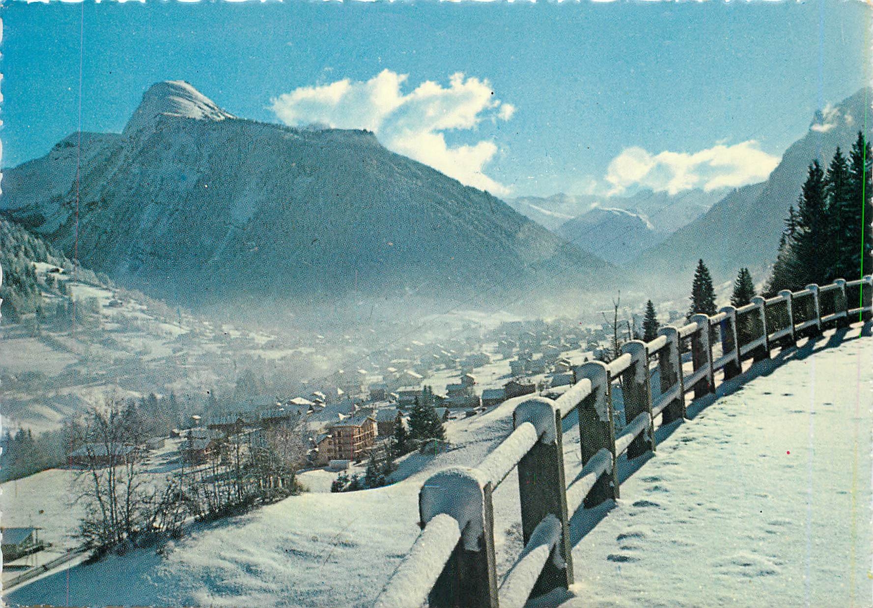 CPM Morzine Haute Savoie Vue generale Pointe de Ressaclaux 