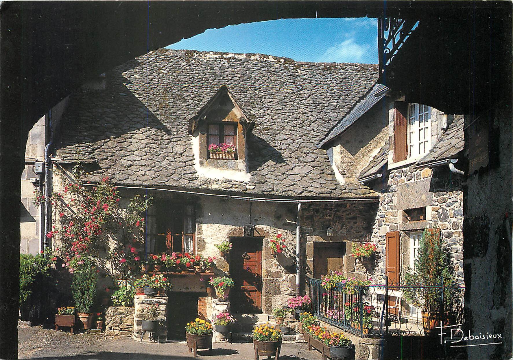 CPM La maison est si fraiche au milieu du soleil du'on dirait qu'elle s'est baignee Francis Jammes 