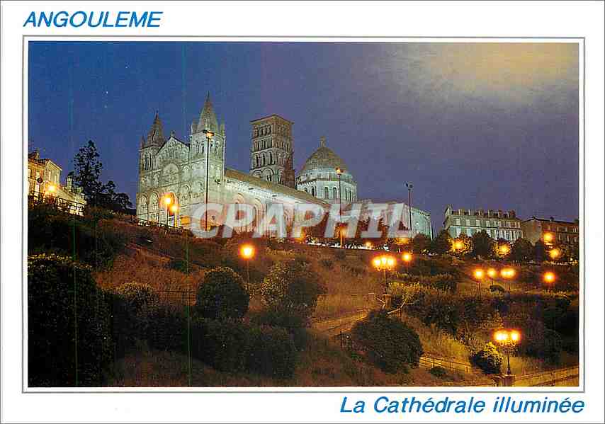 Angoulême — La Cathédrale illuminée — CRAPHIL
